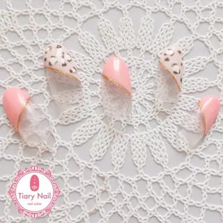 ネイル tiarynail K K🐼のネイルデザイン