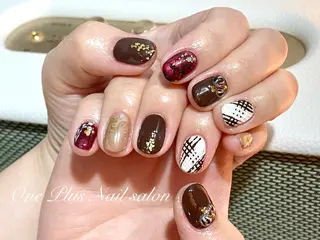 ネイル One Plus Nail Salonのネイルデザイン