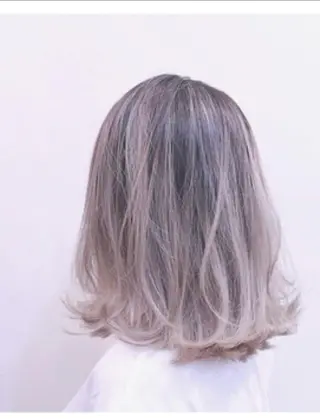 ミディアム カラー 🌷RIE 🌷のヘアスタイル