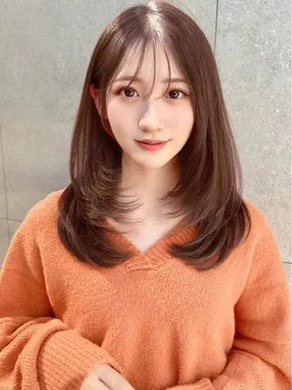 セミロング カラー 縮毛矯正✨🫧 レイヤー川村利幸のヘアスタイル