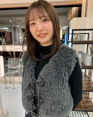 セミロング 樋口智士/倉敷/中庄 /縮毛矯正/髪質改善のヘアスタイル
