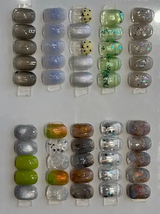 ネイル Yarm As Etel.のネイルデザイン