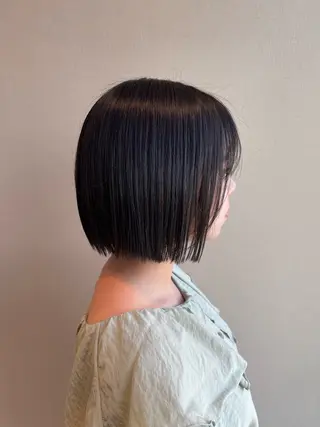 ショート 切りっぱなしボブ/ 蒲生四丁目/伊藤瑠唯のヘアスタイル