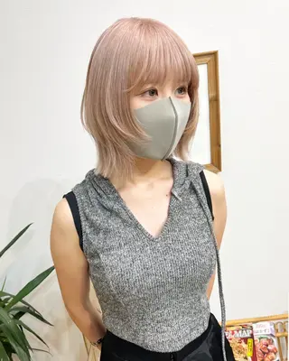 ミディアム カラー ヘアアレンジ lani ブリーチ /ダブルカラーのヘアスタイル