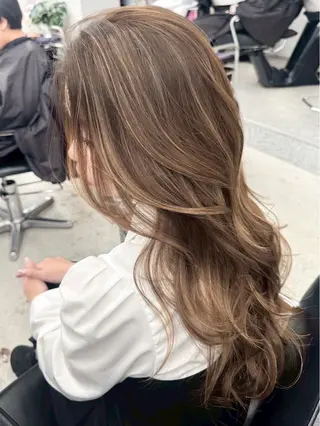 セミロング カラー ヘアアレンジ 🫧透明感カラー/ 艶カラー🫧namiのヘアスタイル
