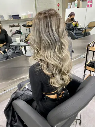 ロング カラー welring hair salonのヘアスタイル