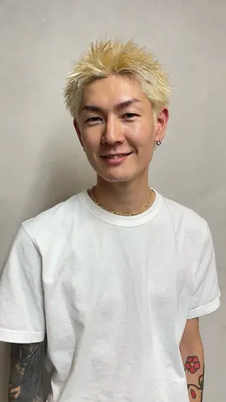 ショート 石井 圭祐のヘアスタイル