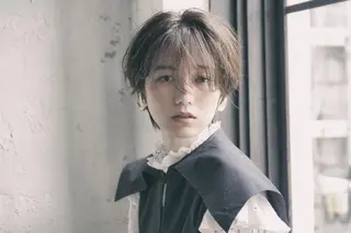 ショート カラー 三好 麻美のヘアスタイル