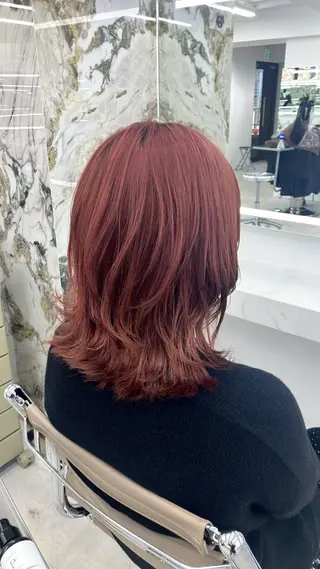 カラー 千葉 弥咲のヘアスタイル