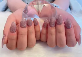 ネイル Betty❤︎ ネイル＆よもぎ蒸しのネイルデザイン