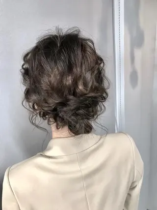 ミディアム ヘアアレンジ 新井 広樹のヘアスタイル