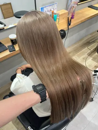 ロング カラー 赤み消しカラー/ ナチュラル/トモキのヘアスタイル