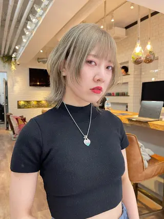 ショート 千代 夏輝のヘアスタイル