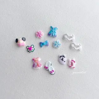 ネイル YÜA NAILのネイルデザイン