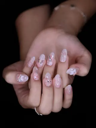 ミディアム ティキ Pono Nailsのネイルデザイン