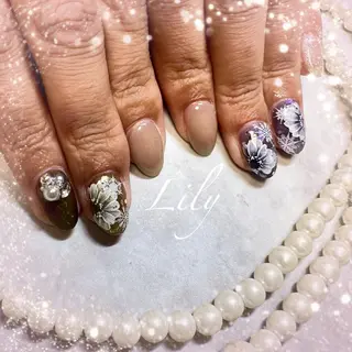 ネイル Lily*nail 🌻Mii🌻のネイルデザイン
