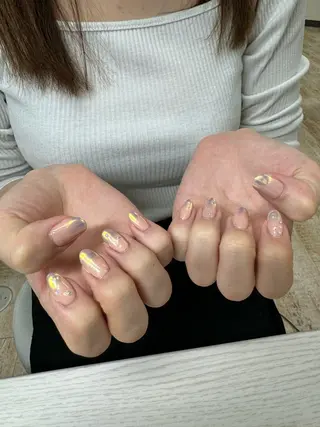 ネイル VENUSBELT 杏のネイルデザイン