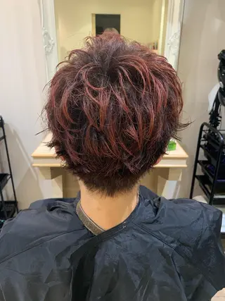 ショート 成田 一貴のヘアスタイル