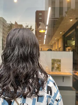 ロング パーマ なかしま まなかのヘアスタイル