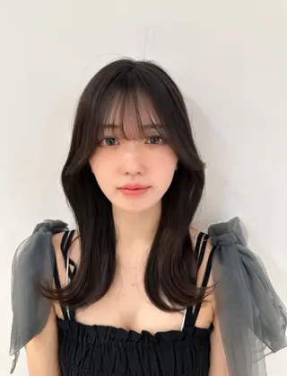 ミディアム 大人可愛いレイヤー 大田のヘアスタイル