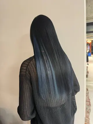 ロング カラー 近藤 詩桜のヘアスタイル