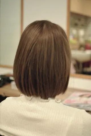 ショート カラー パーマ 美髪矯正 🌈髪質改善 山下のヘアスタイル