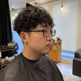 メンズ パーマ 田渕 涼/メンズヘア特化のヘアスタイル