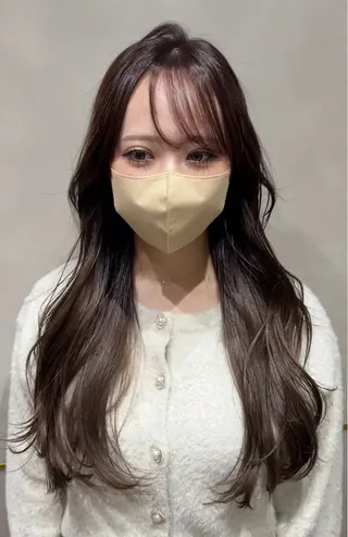 ロング 高槻No. 1レイヤ ーカット🇰🇷白石のヘアスタイル