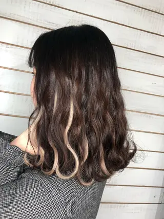 ミディアム カラー 🧡艶髪ちゅるん髪 🫧🧡YUKI❄️のヘアスタイル