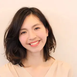 ミディアム カラー 小西 裕大のヘアスタイル