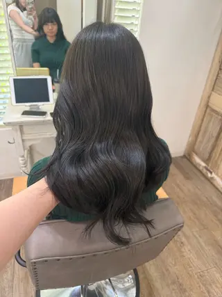 ミディアム Rinka/レイヤー /透明感カラーのヘアスタイル