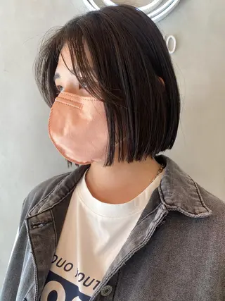 ショート カラー センターパート/ 暖色カラーayuのヘアスタイル