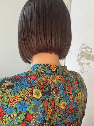 ミディアム カラー fio マナミのヘアスタイル