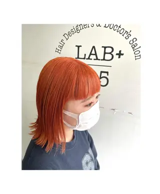 ミディアム カラー やました りなのヘアスタイル