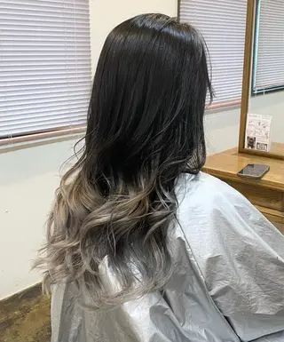 セミロング カラー 髪質改善推し 巽のヘアスタイル
