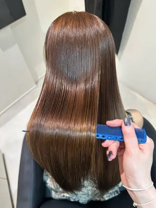 ロング Emuest心斎橋 SAKIのヘアスタイル
