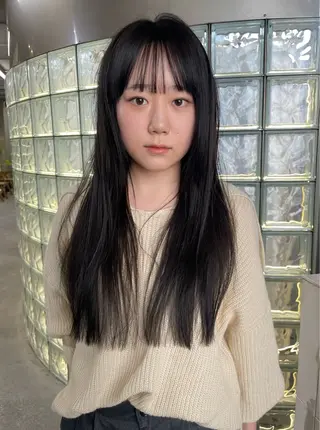 ロング カラー WA KOのヘアスタイル