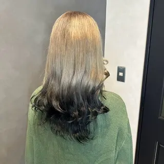 カラー Sakura/ ショート/レイヤーのヘアスタイル