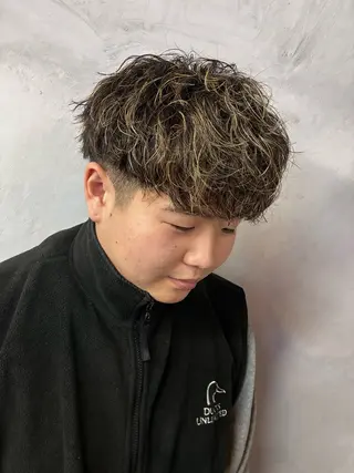 メンズ しゅんぴ〜 clan＆lossのヘアスタイル