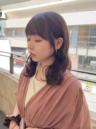 ミディアム カラー モテ前髪 タゴメ シンヤのヘアスタイル