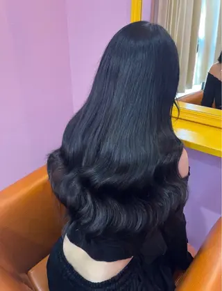 ロング シール+ちび編み込み エクステ梅田🐨のヘアスタイル