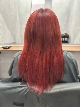 ロング カラー 山崎 美羽のヘアスタイル