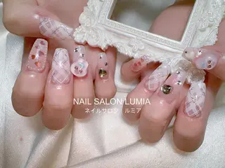ネイル ネイルサロン ルミア Lumia 店長のネイルデザイン