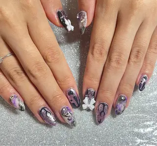ネイル VIERU 🌈🎀💖のネイルデザイン