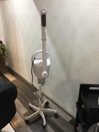 ヘアサロン オーファ予約係の眉毛・アイブロウイメージ