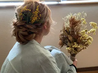 ロング ヘアアレンジ yui .のヘアスタイル