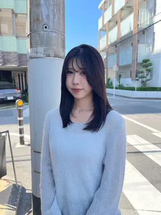 ミディアム カラー H I ＮＡのヘアスタイル