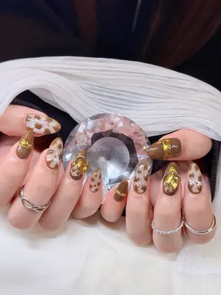 ネイル MIRA NAILROOMのネイルデザイン