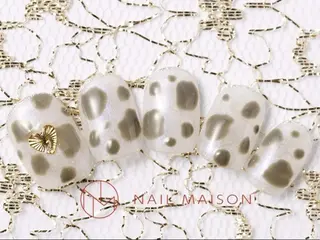 ネイル T RIRIKAのネイルデザイン