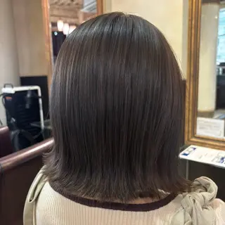 ミディアム 秋澤 楓のヘアスタイル